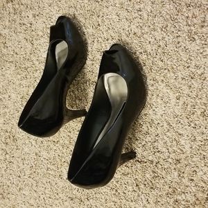 Bella Peep Toe Pump  size 7 1/2